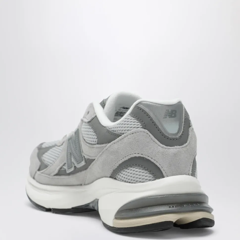 2010 ABZORB Sneaker