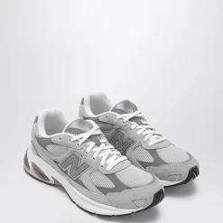 2010 ABZORB Sneaker