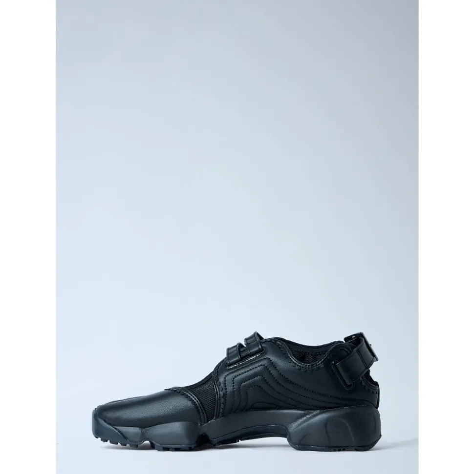 Air Rift Breathe Sneakers