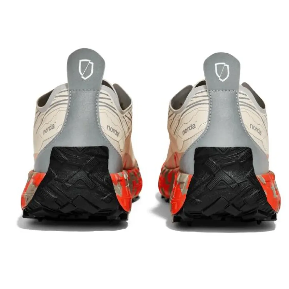 001A Sneakers