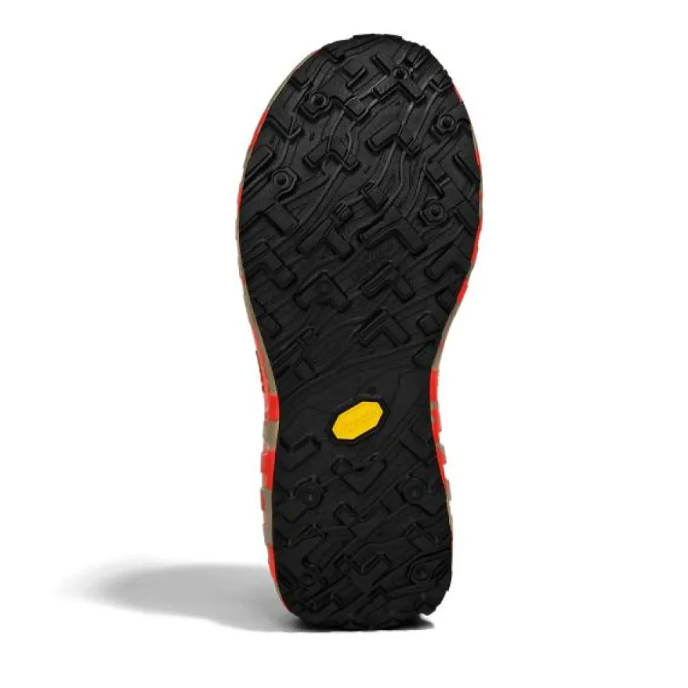 001A Sneakers