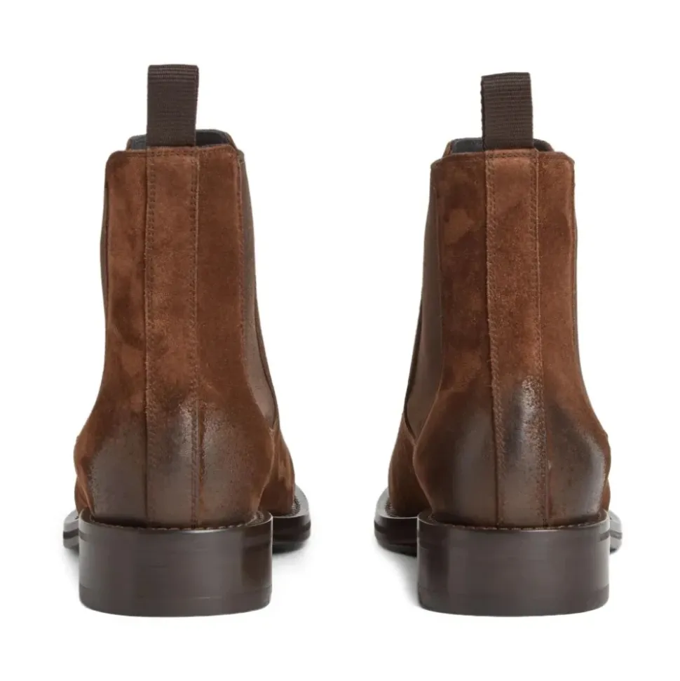 Baskets en cuir marron