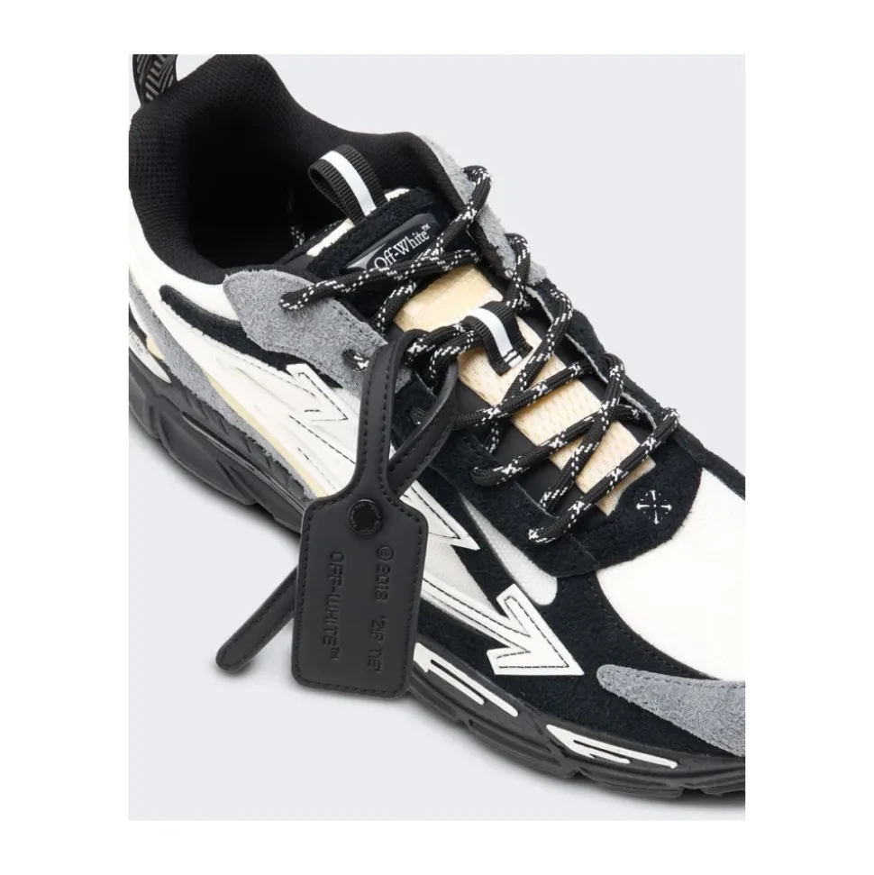 Be Right Back Sneaker