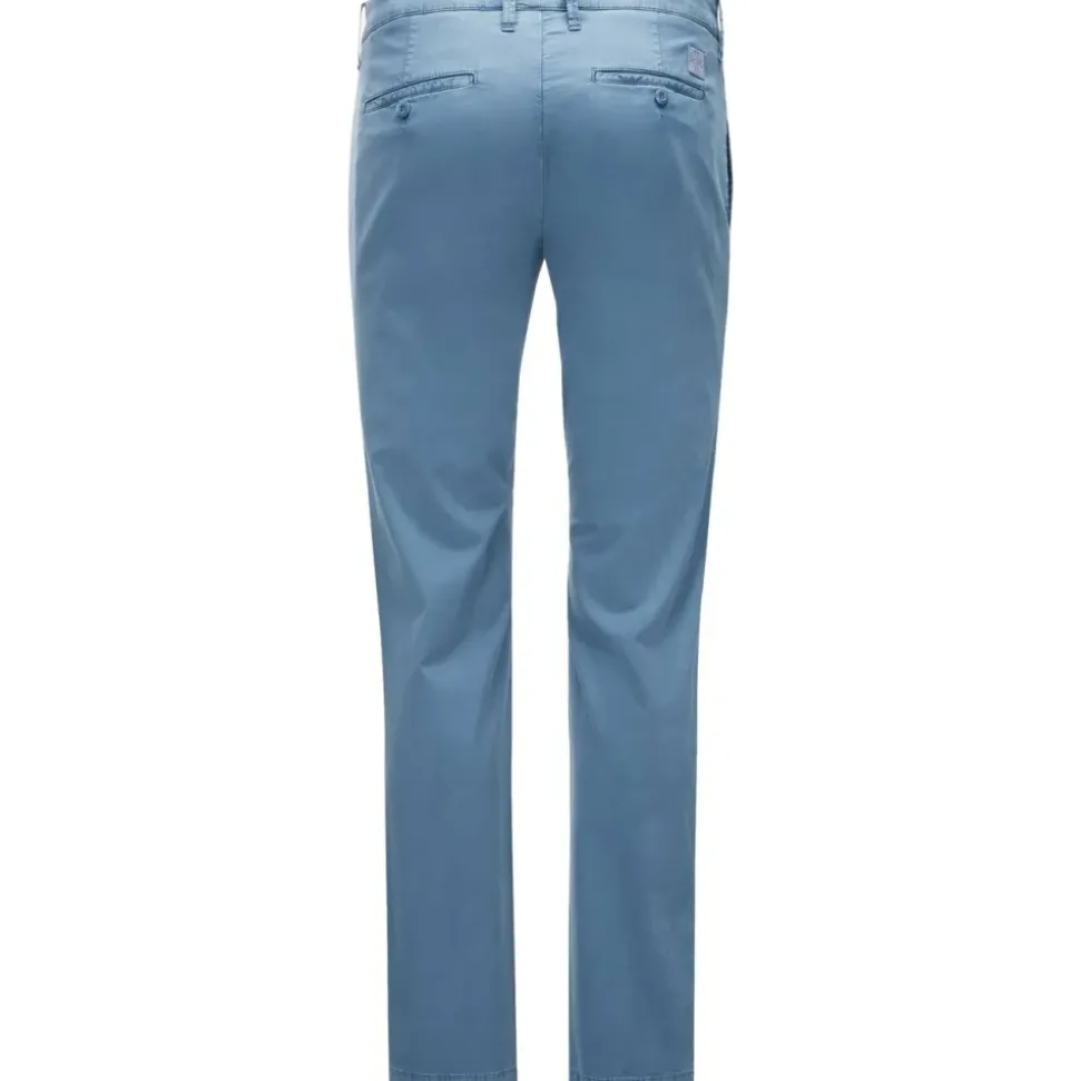 Bobby Chinos