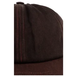 Casquette avec visière