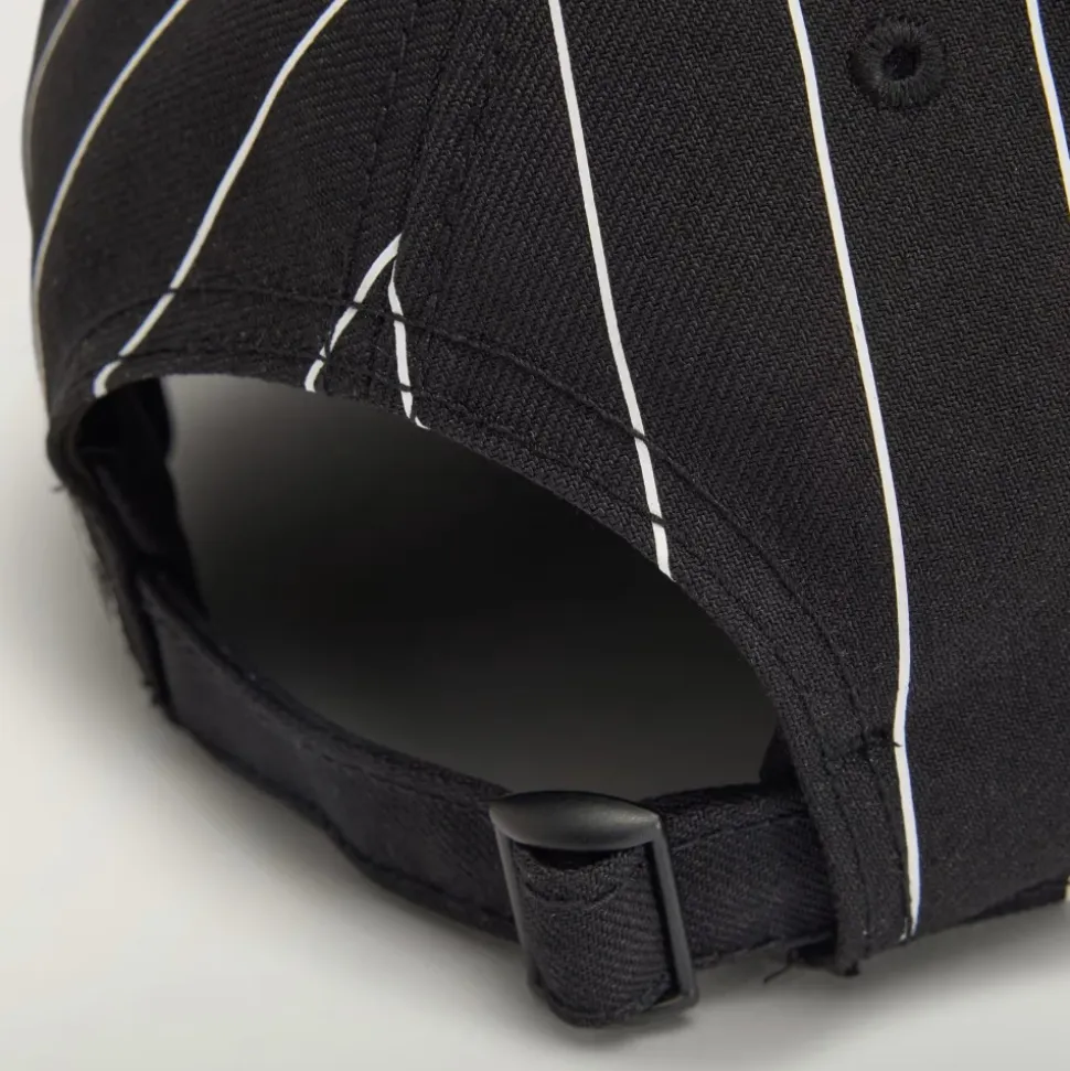 Casquette à rayures
