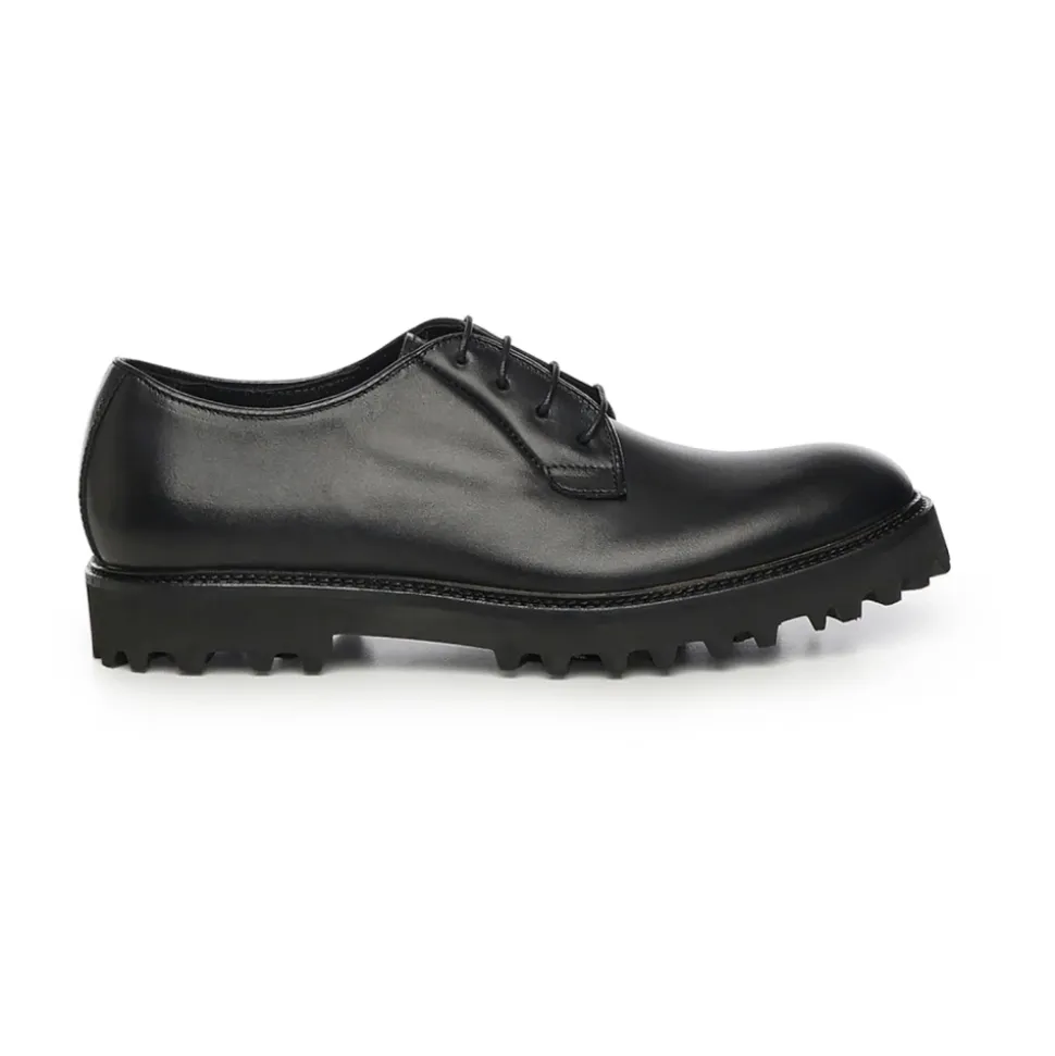 Castro Lace-Up Shoe