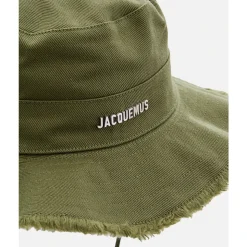 Chapeau de pêcheur à large bord
