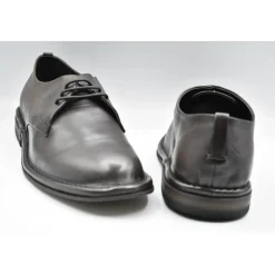 Chaussures à lacets