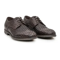 Chaussures à lacets