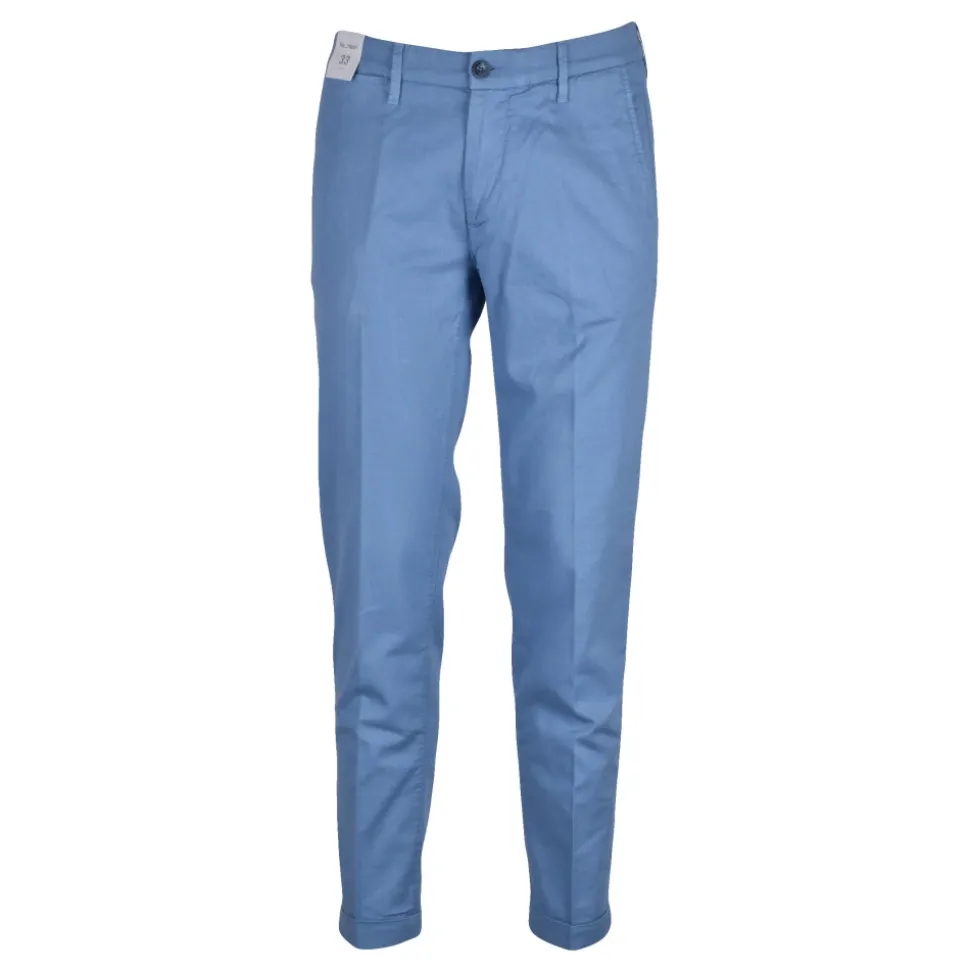 Chinos