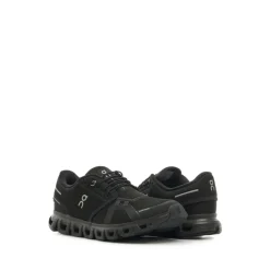 Cloud 6 Sneakers
