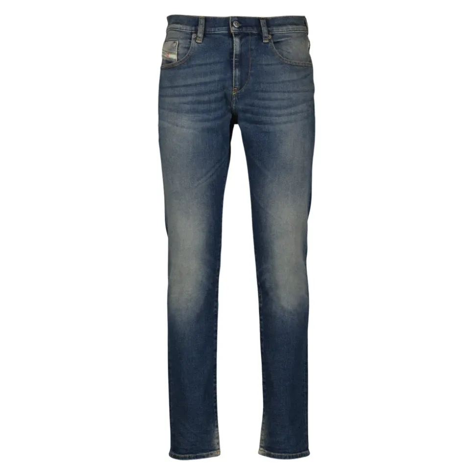 2019 D-Strukt Slim Jeans