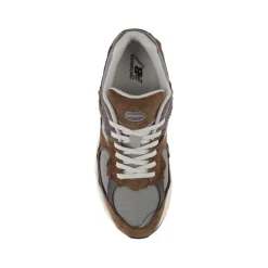 2002 Sneakers