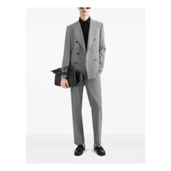 Veste grise à double boutonnage avec poches
